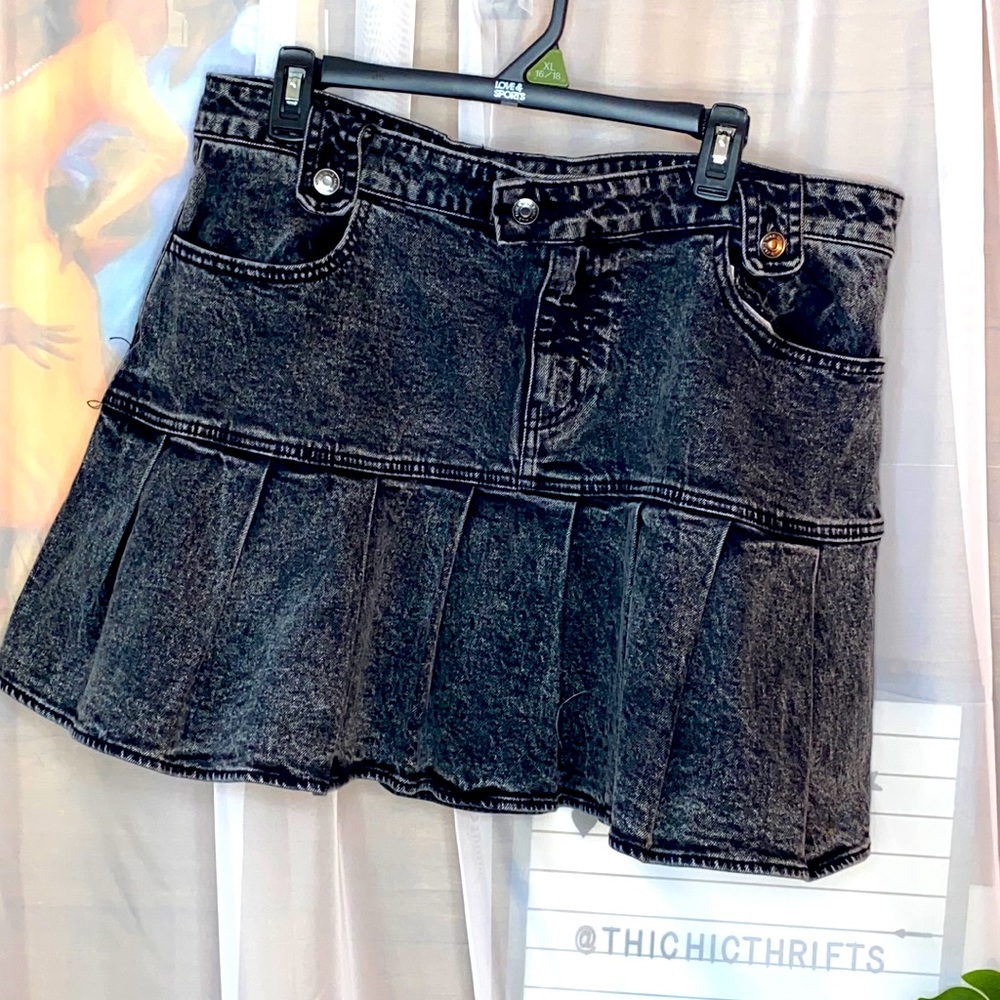 Awesome Mickey Mouse Club Shirt with Black Stone wash Ruffled Skirt!!